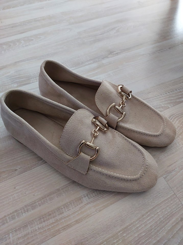 Bej Süet Loafer — görsel 2/4
