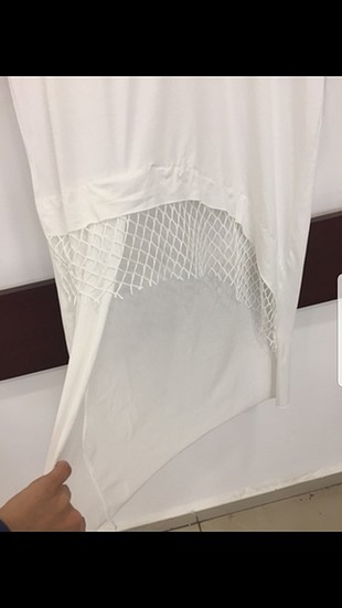 File detaylı beyaz bluz - Görsel 4