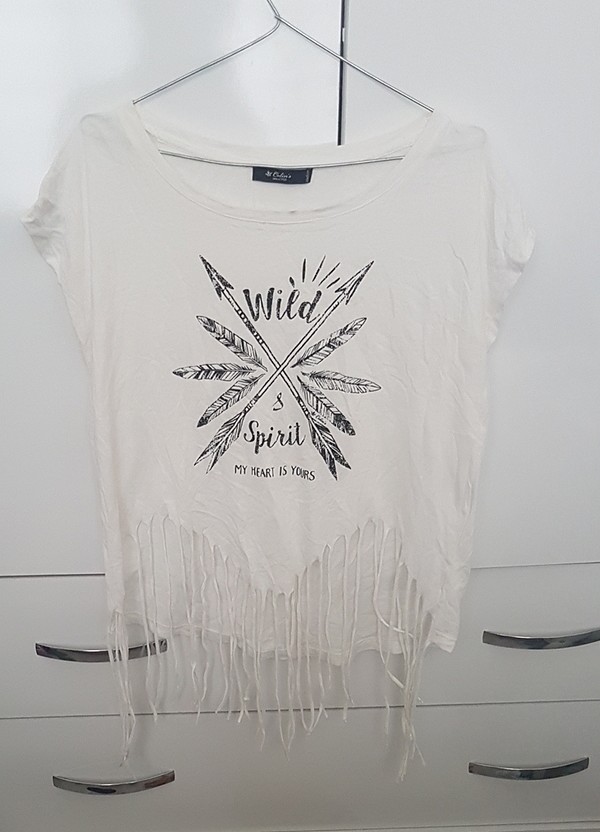 püsküllü beyaz tişört  - Görsel 2