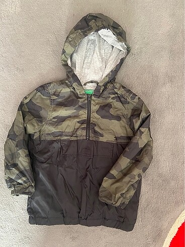 Benetton rüzgarlık - Görsel 4