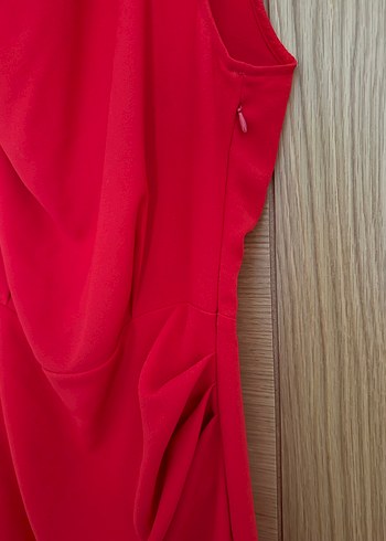 Kolsuz Drapeli Kırmızı Midi Elbise - Görsel 8
