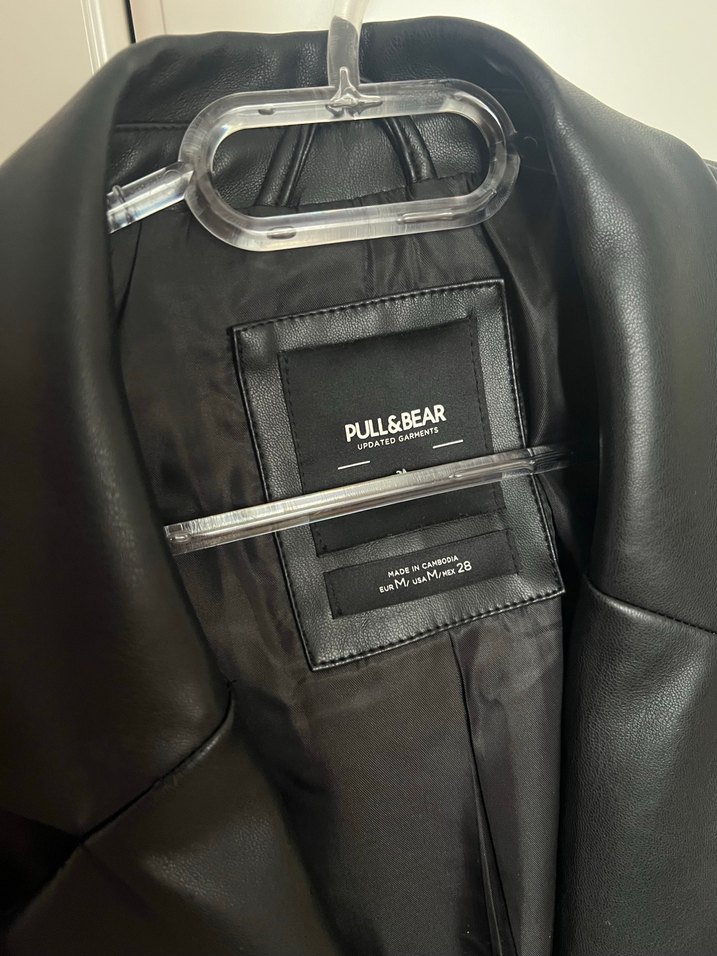 Siyah deri blazer ceket Pull and Bear - Görsel 3