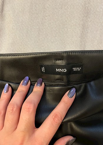 Siyah Deri mini etek - Görsel 3