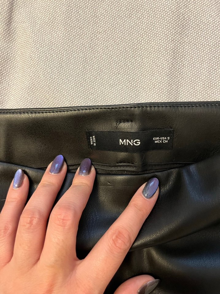 Siyah Deri mini etek - Görsel 3