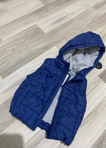 Kapüşonlu Mavi Erkek Çocuk Yeleği - Görsel 4