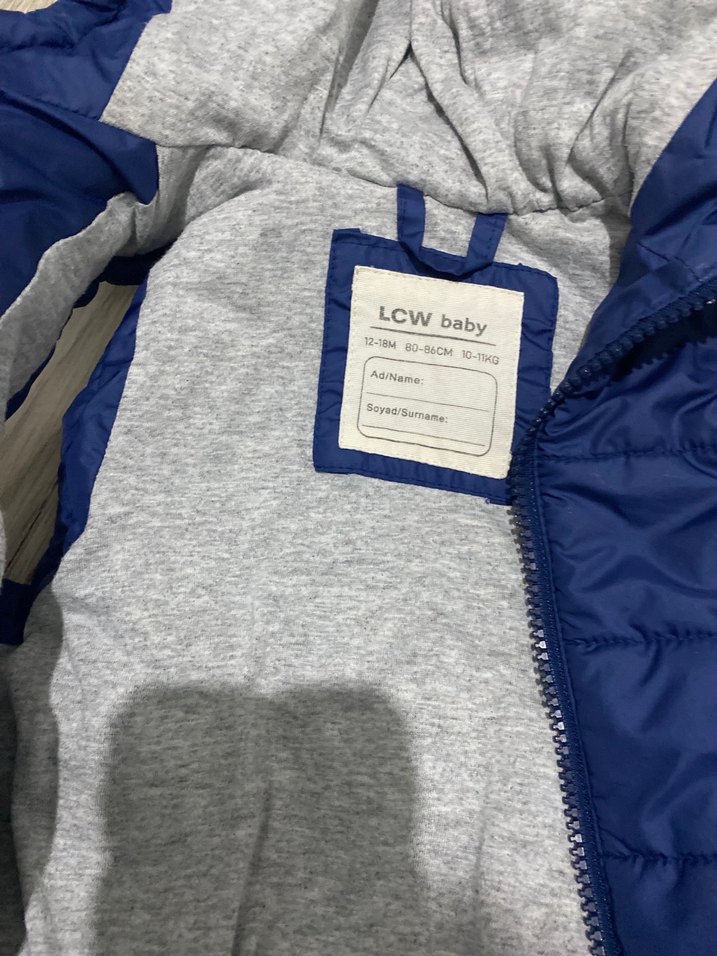 Kapüşonlu Mavi Erkek Çocuk Yeleği - Görsel 3