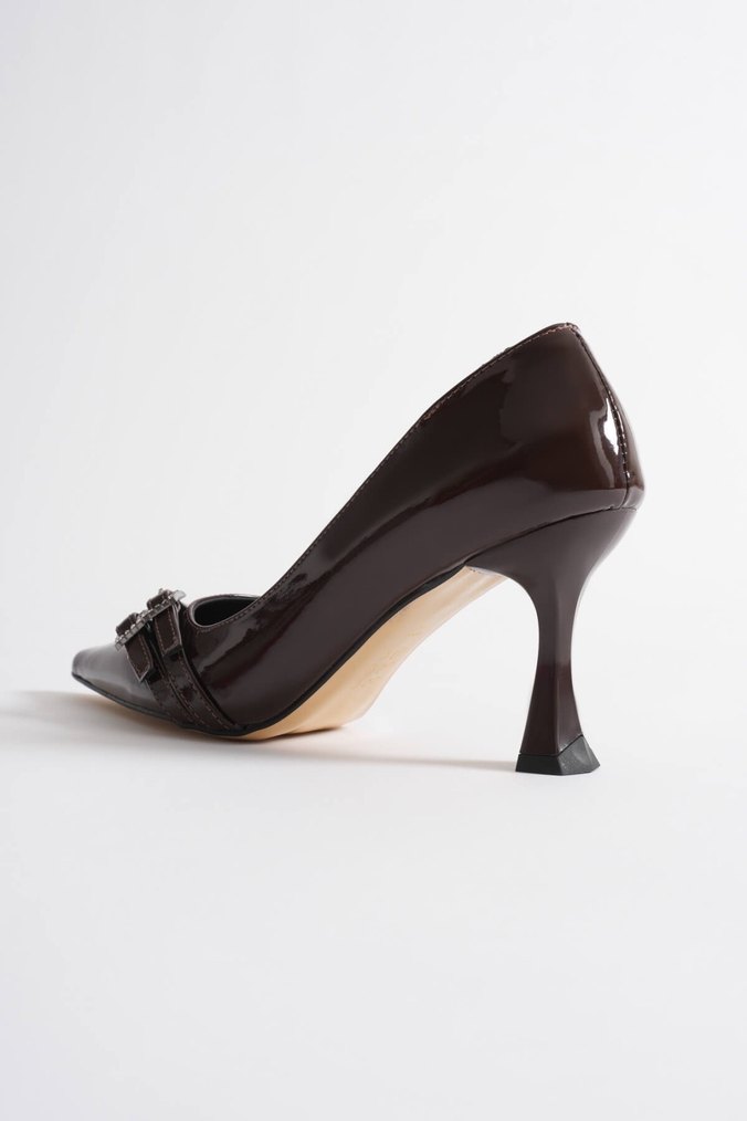 Kahverengi Parlak Deri Stiletto Tokalı Kadın Ayakkabı - Görsel 4