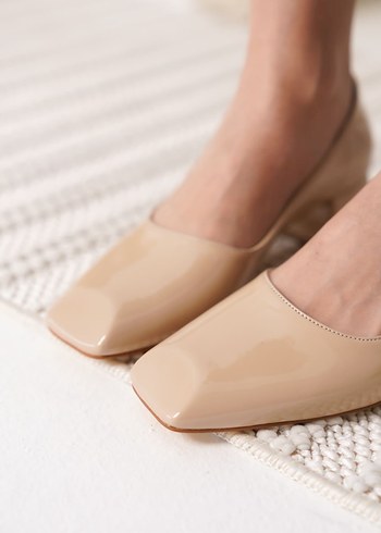 Bej Blok Topuk Kadın Klasik Ayakkabı - Görsel 2