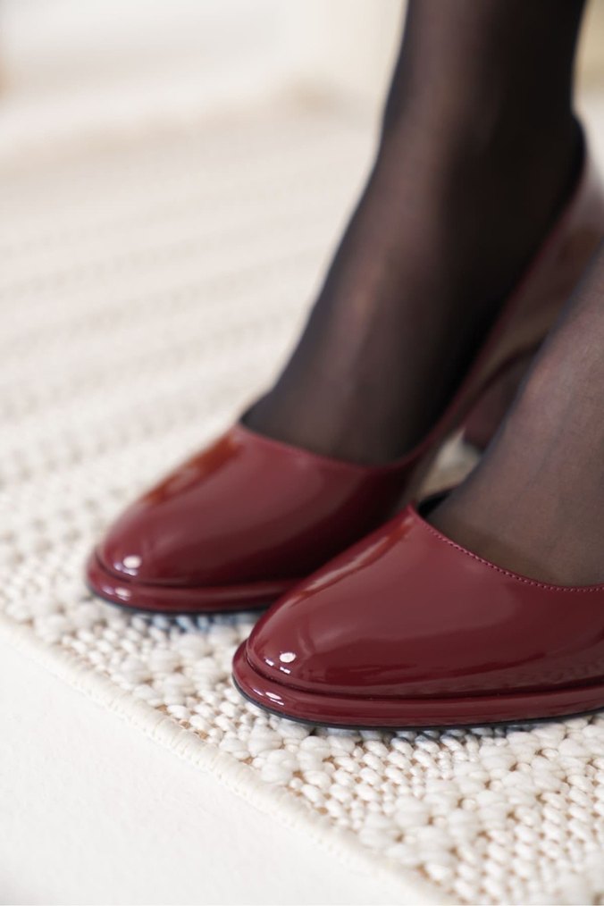 Bordo Parlak Stiletto Kadın Klasik Ayakkabı - Görsel 2