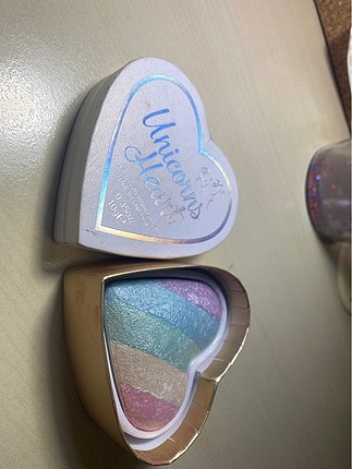 The Balm Unicorn heart highlighter