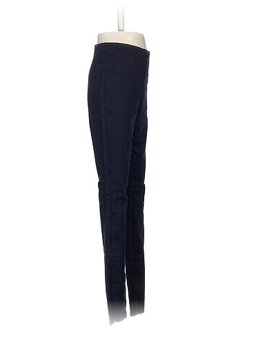 H&M H&M Kumaş Pantolon %70 İndirimli.