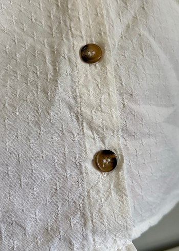LC Waikiki Düğmeli Beyaz Keten V Yaka Kadın Atlet