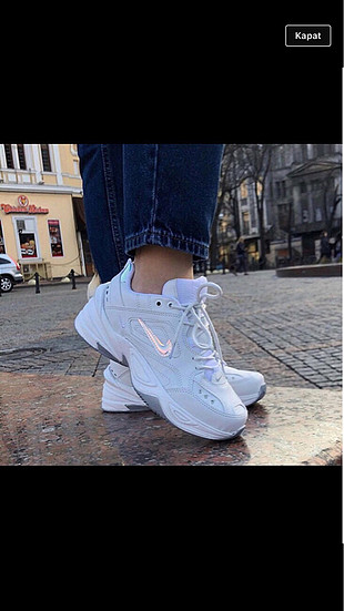 Nike Nike tekno beyaz hologram 36-40 numaralar vardır