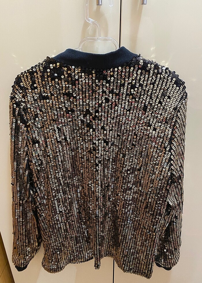 Gold payetli ceket - Görsel 2