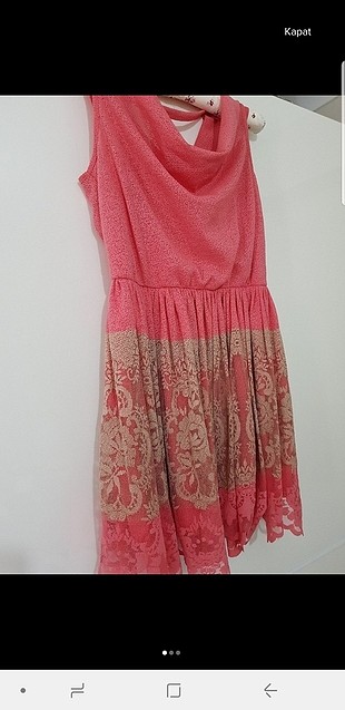 Narçiçeği kısa elbise 