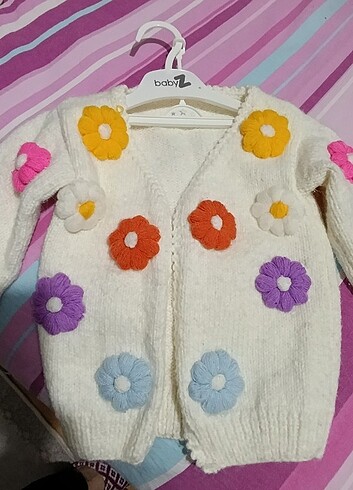 Kız çocuk hirka