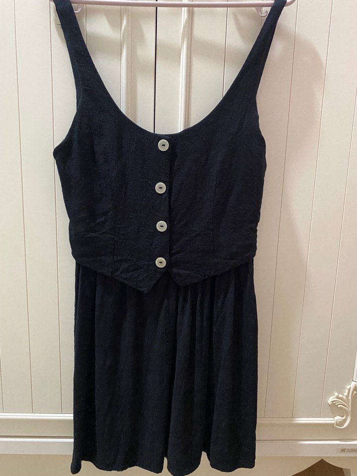 Düğmeli Siyah Mini Keten Elbise - Görsel 3