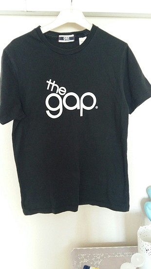 Gap gap tshirt