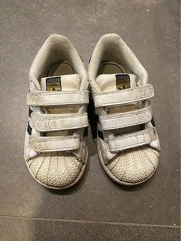 Adidas süperstar