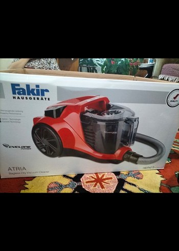 Fakir Atria Kırmızı Elektrikli Süpürge