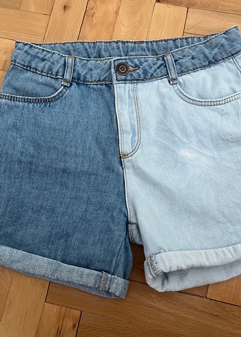 Kadın Çift Renkli Mini Denim Şort