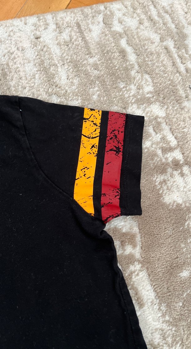 Süet Siyah Erkek Çocuk Baskılı Tişört - Görsel 4