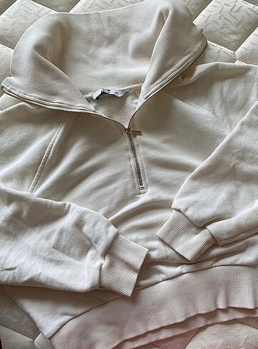 Beyaz sweat