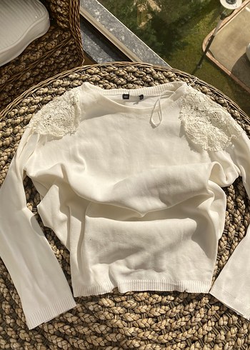 Dantelli Beyaz Kadın Kazak - Görsel 3