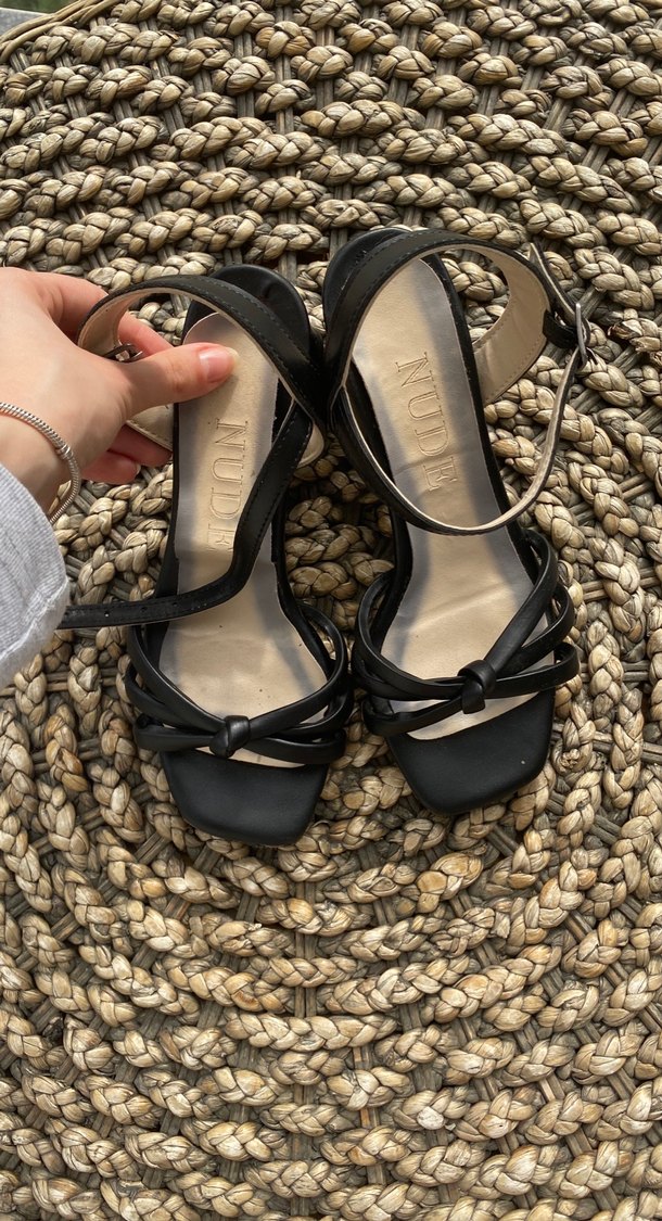 Siyah topuklu Kadın Ayakkabı - Görsel 2