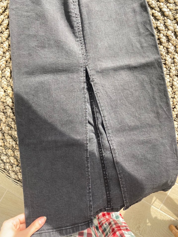 Gri Bol Kesim Midi Kot Etek - Görsel 5