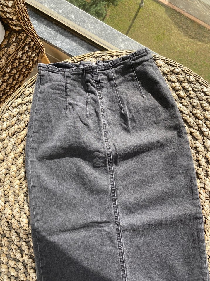 Gri Bol Kesim Midi Kot Etek - Görsel 3