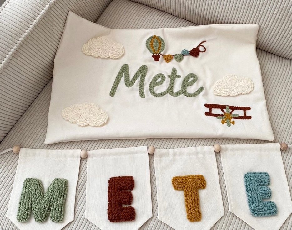 Nakışlı Mavi Pamuk Bebek Yatak Aksesuarı - Görsel 2