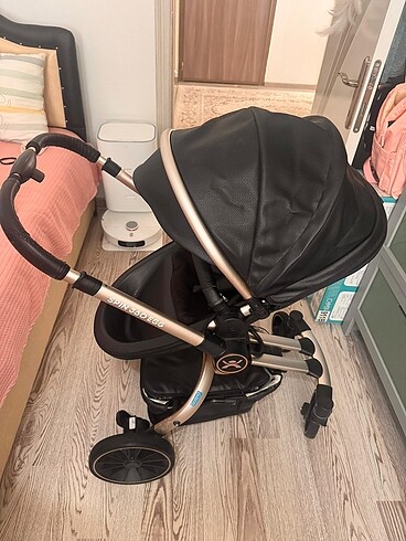 Yoyko Bebek arabası