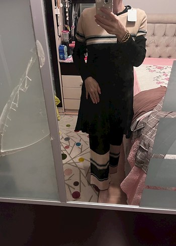 Drapeli Siyah Midi Uzun Kollu Günlük Elbise - Görsel 2