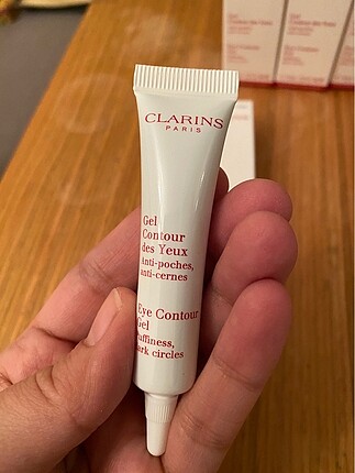 Clarins göz serumu