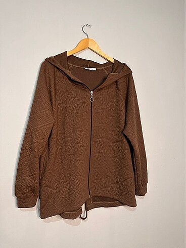 Sweatshirt kapüşonlu