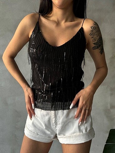 Pul detaylı bluz