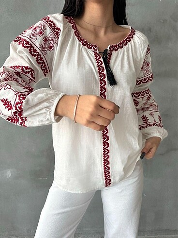 Zara Nakış detaylı bohem bluz