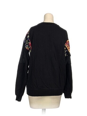 s Beden PreLoved Kazak / Triko %70 İndirimli.