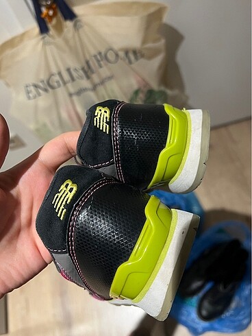 37,5 Beden New Balance Spor Ayakkabı