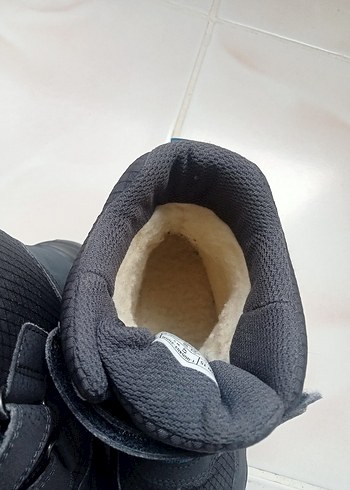 Erkek çocuk Bot - Görsel 3