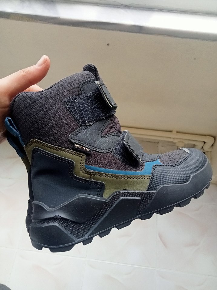 Erkek çocuk Bot - Görsel 5