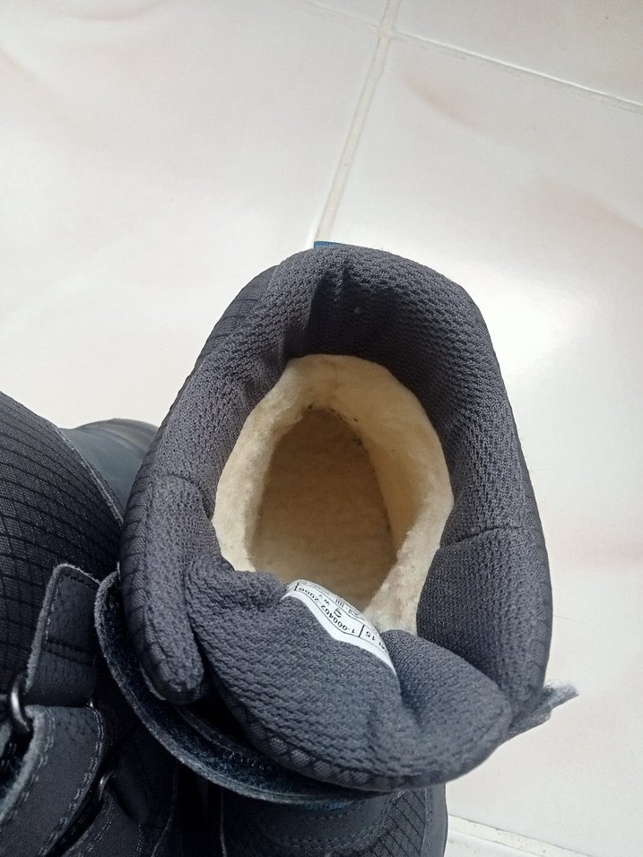 Erkek çocuk Bot - Görsel 3