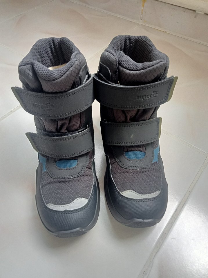 Erkek çocuk Bot - Görsel 2