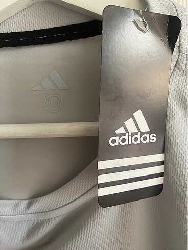 m Beden Adidas Gri Erkek Tişört