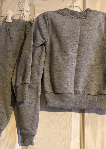 Gri Kız Bebek Kuzu Baskılı Takım - Görsel 6