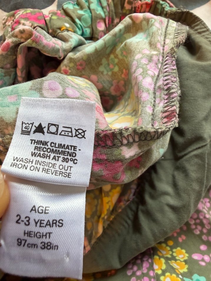 Çiçek Desenli Kız Çocuk Askılı Elbise - Görsel 4