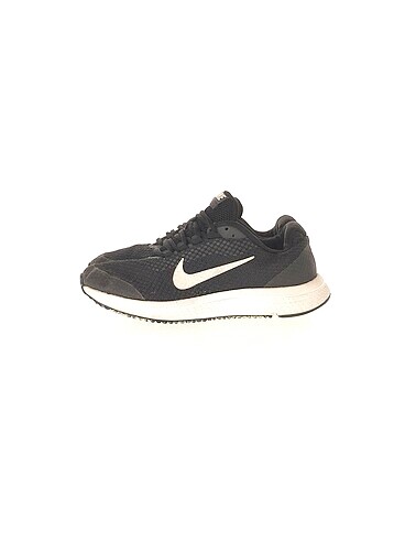 Nike Spor Ayakkabı %70 İndirimli.