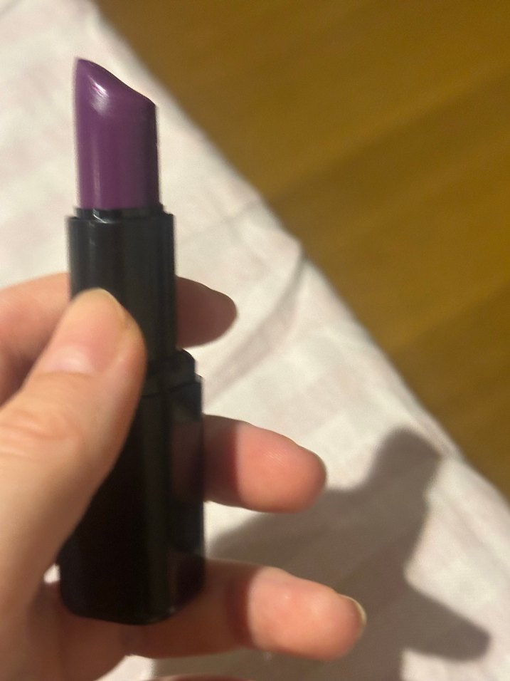 Kiko Milano Koyu Mor Ruj - Görsel 4