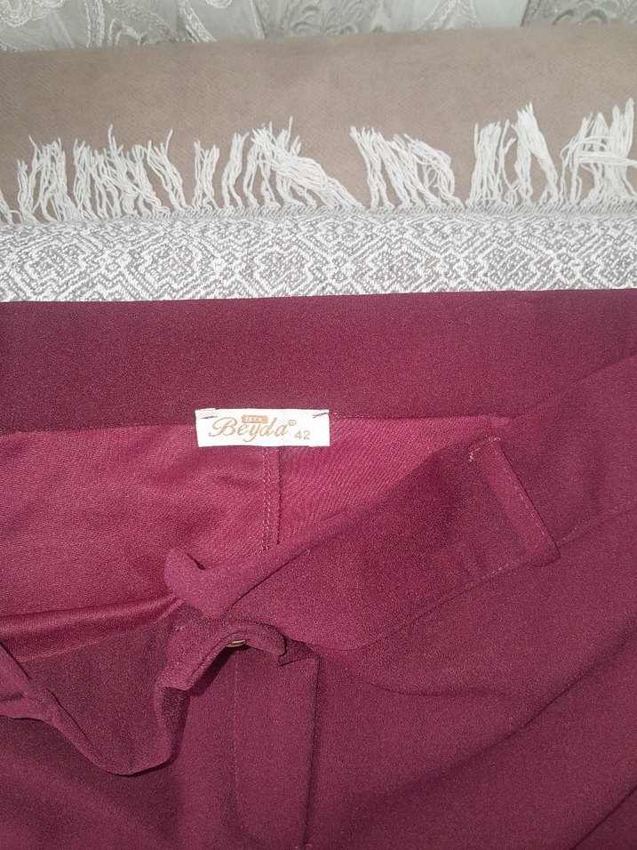 Bordo Düğmeli Midi Kadın Kumaş Pantolon - Görsel 4